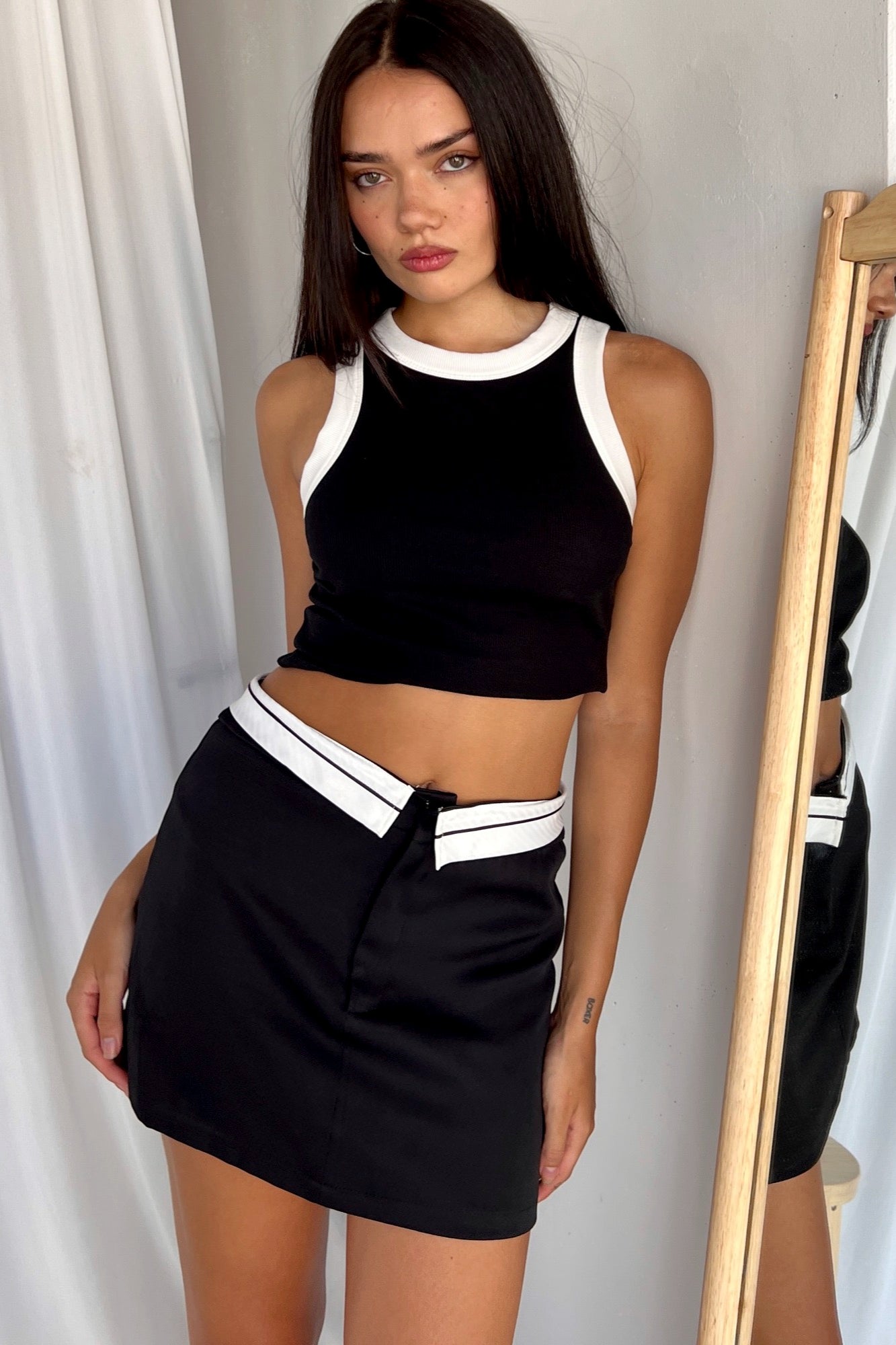 Contra Mini Skirt - Black