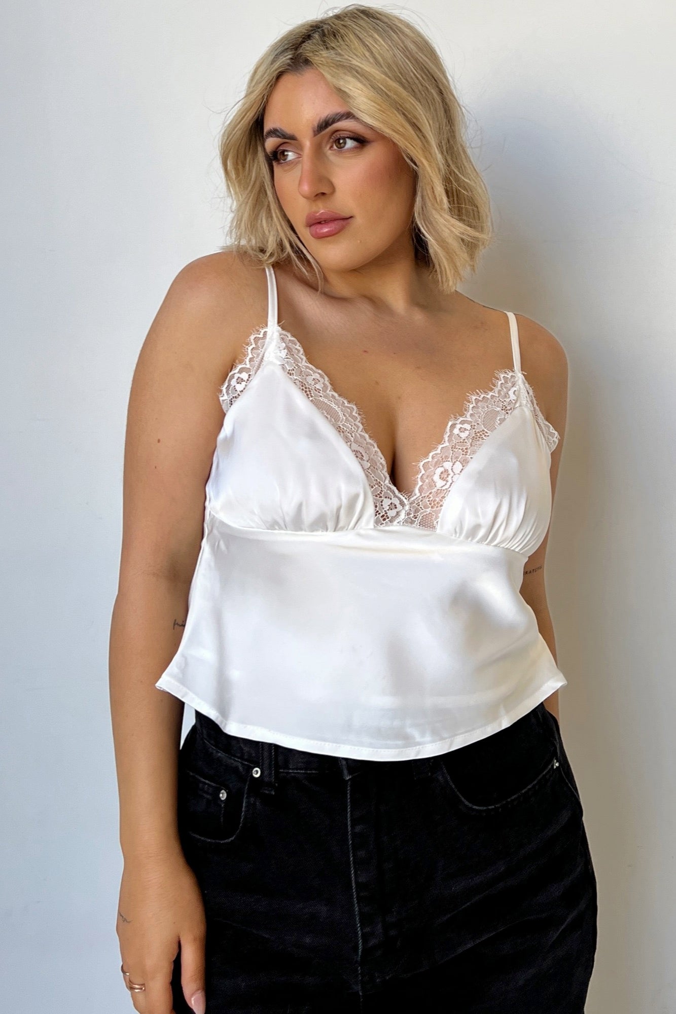Chantilly Top - White